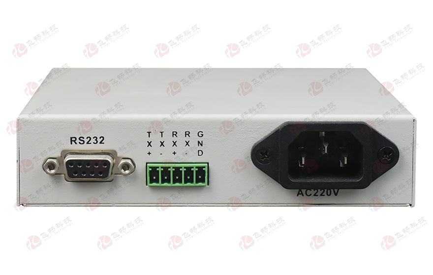 深夜成人视频科技-桌麵型RS422光貓